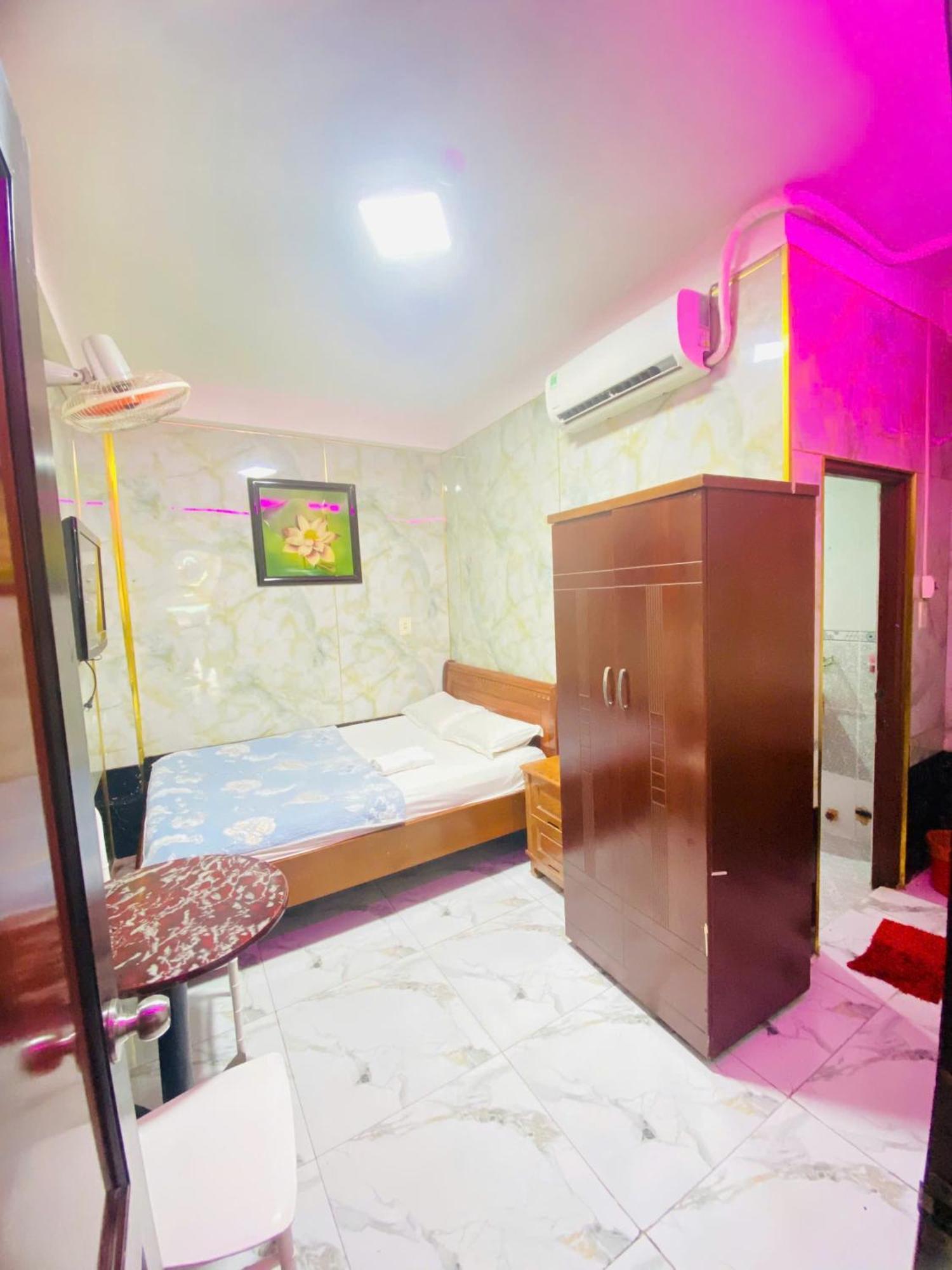 Khach San My Anh Hotel Ho Chi Minh City Exterior photo