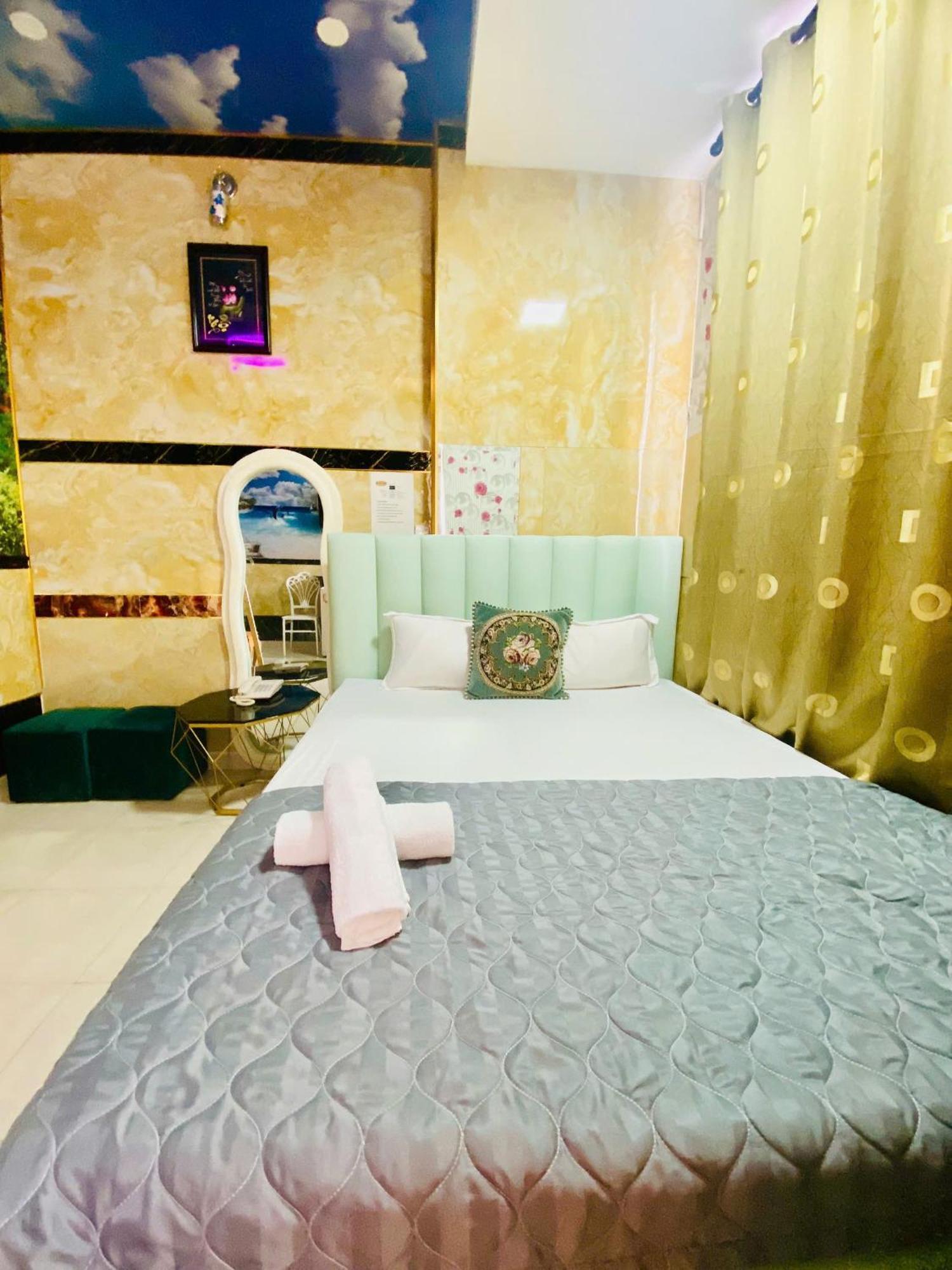 Khach San My Anh Hotel Ho Chi Minh City Exterior photo